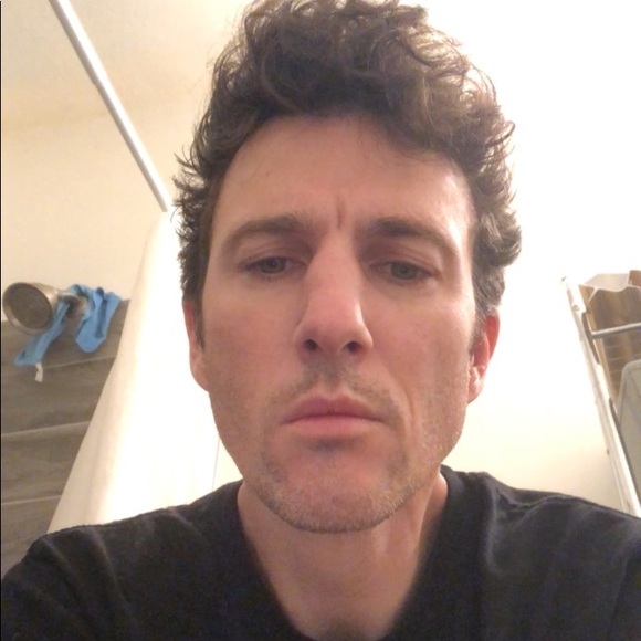 Meet your Posher, Alex - Picture 2 of 2